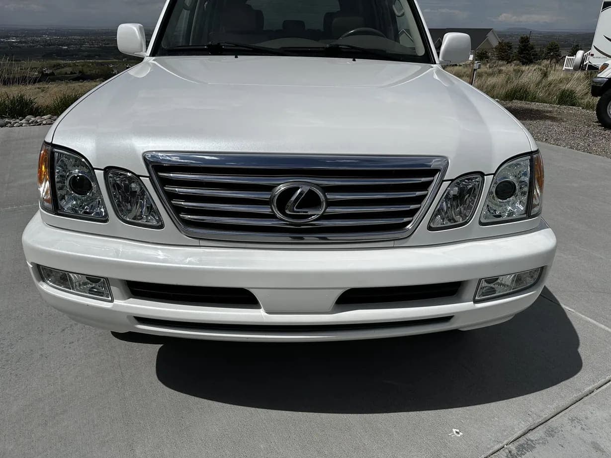 2006 Lexus LX470, view