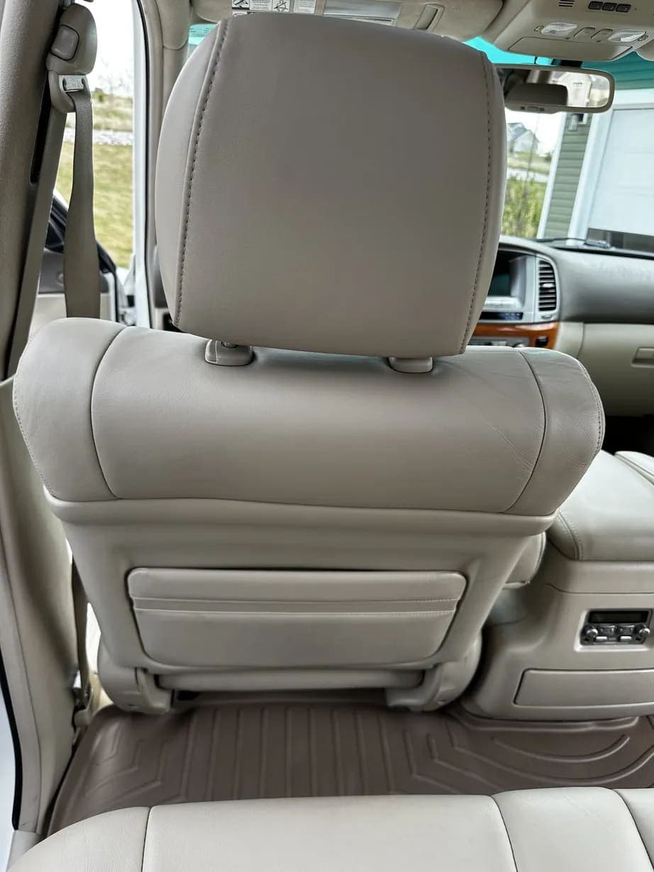 2006 Lexus LX470, view