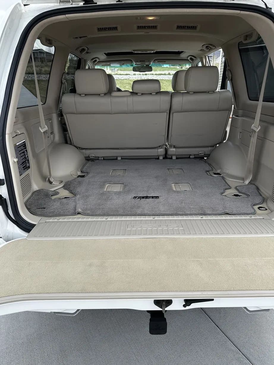 2006 Lexus LX470, view