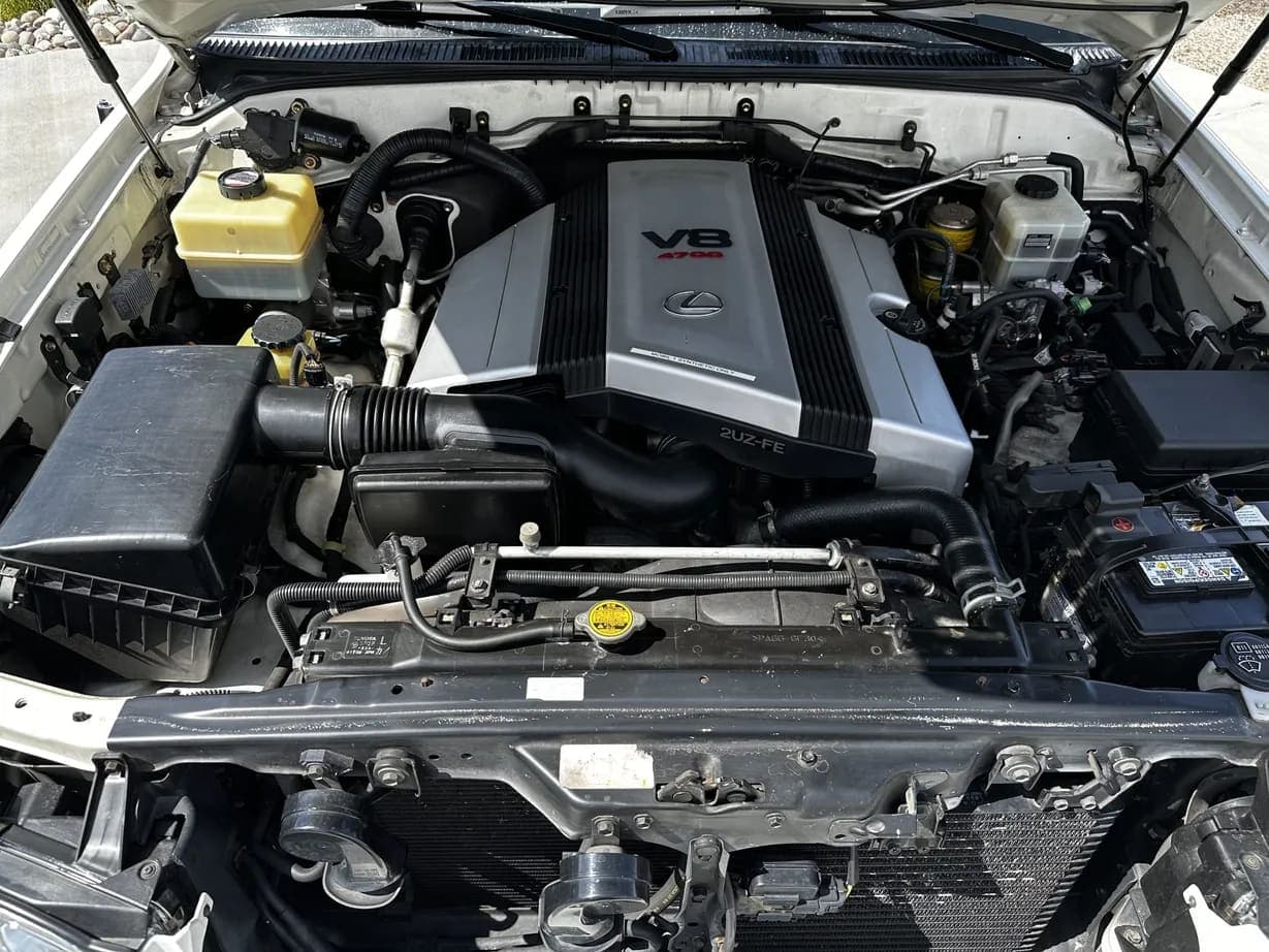 2006 Lexus LX470, view