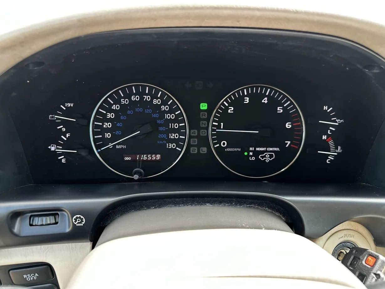 2006 Lexus LX470, view