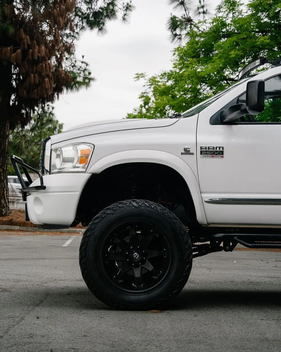 2008 Dodge Ram 2500 Laramie Mega, view