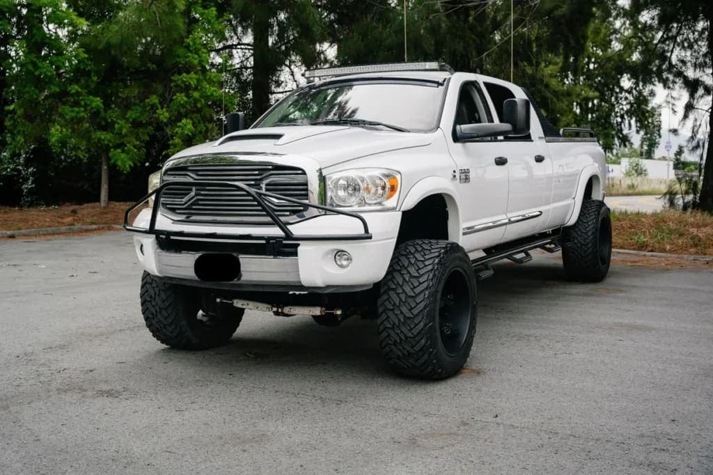 2008 Dodge Ram 2500 Laramie Mega, view
