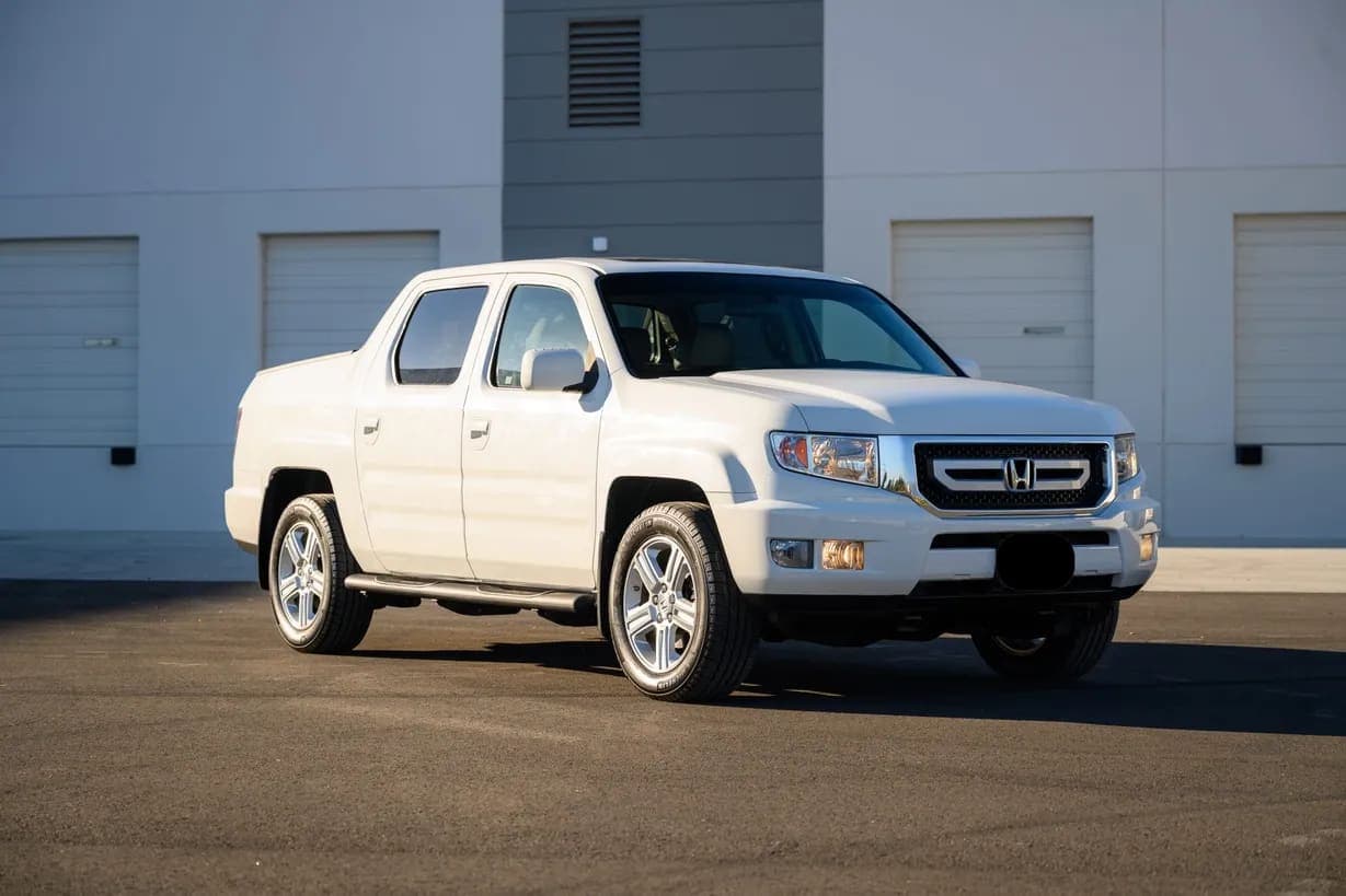 2010 Honda Ridgeline RTL, view
