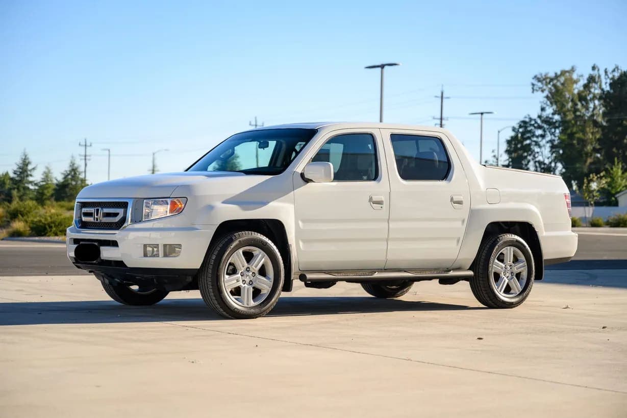 2010 Honda Ridgeline RTL, view
