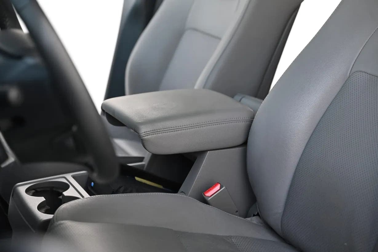 2010 Honda Ridgeline RTL, view