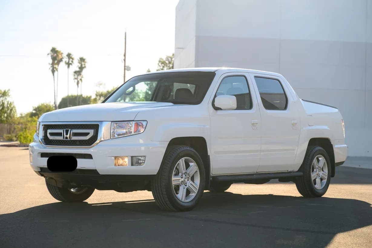 2010 Honda Ridgeline RTL, view