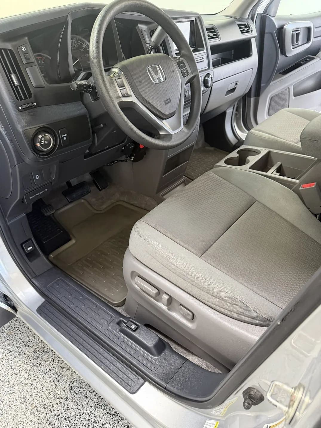 2012 Honda Ridgeline RTS, view