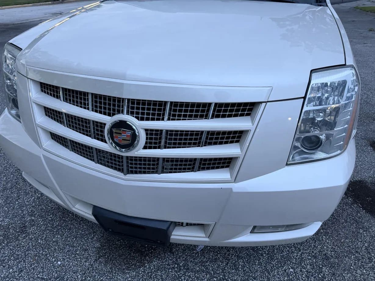 2013 Cadillac Escalade ESV Premium, view