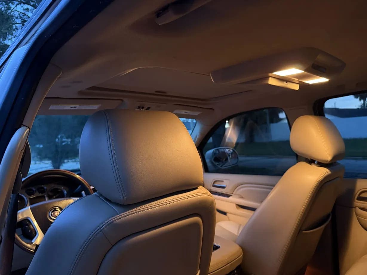 2013 Cadillac Escalade ESV Premium, view