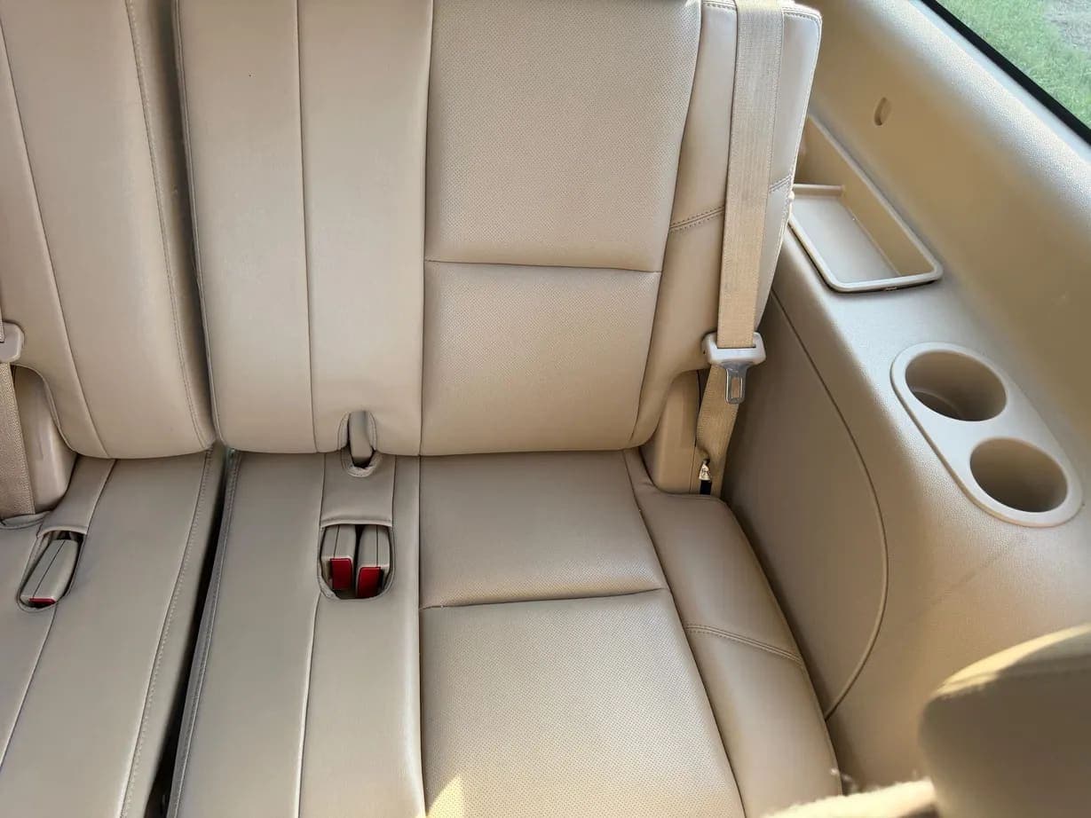 2013 Cadillac Escalade ESV Premium, view