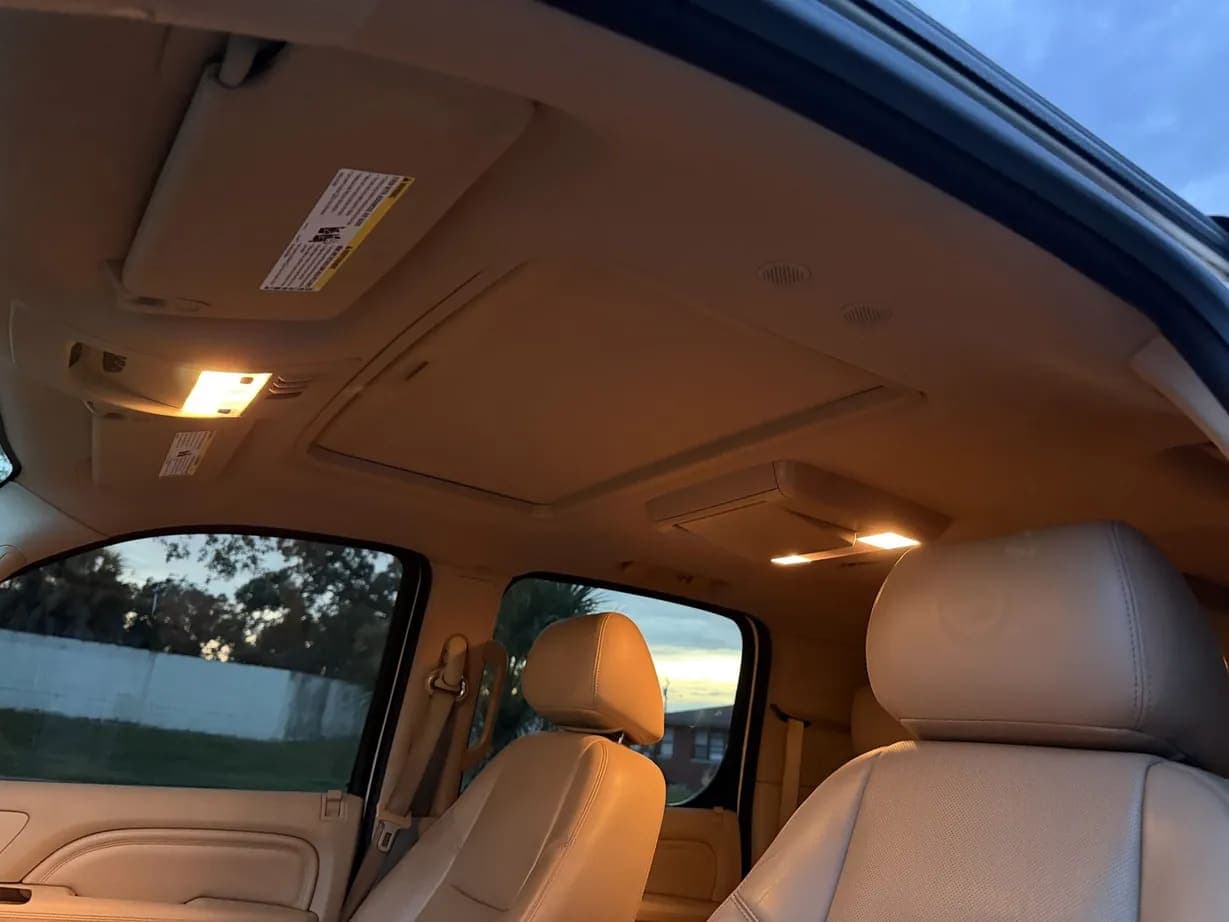 2013 Cadillac Escalade ESV Premium, view