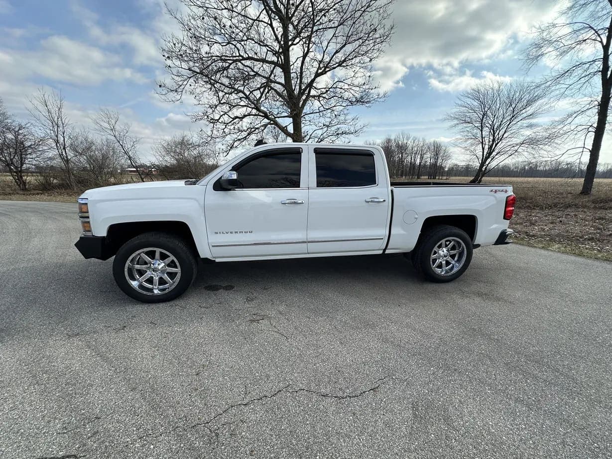 2015 Chevrolet Silverado 1500 LTZ, view