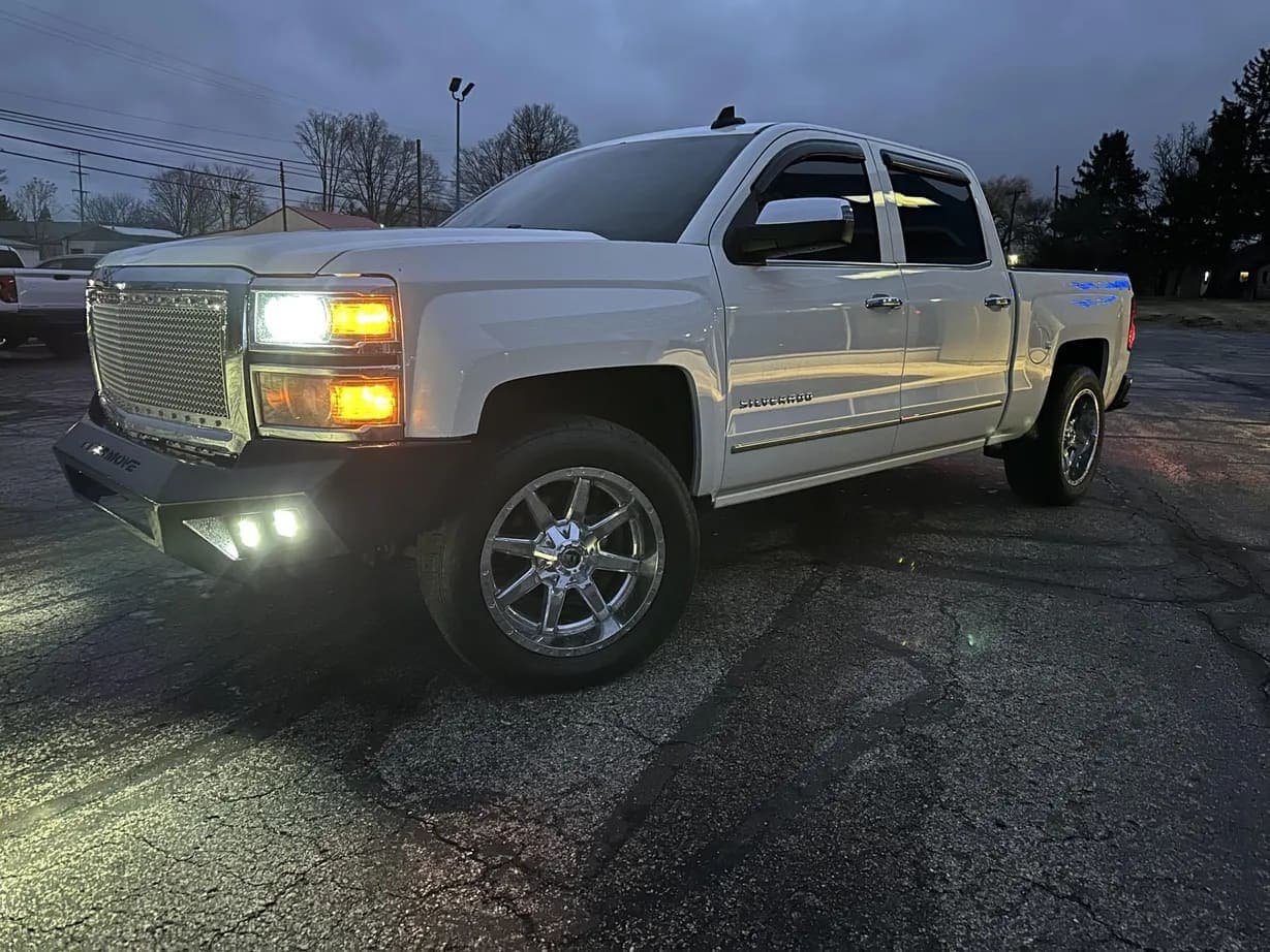 2015 Chevrolet Silverado 1500 LTZ, view