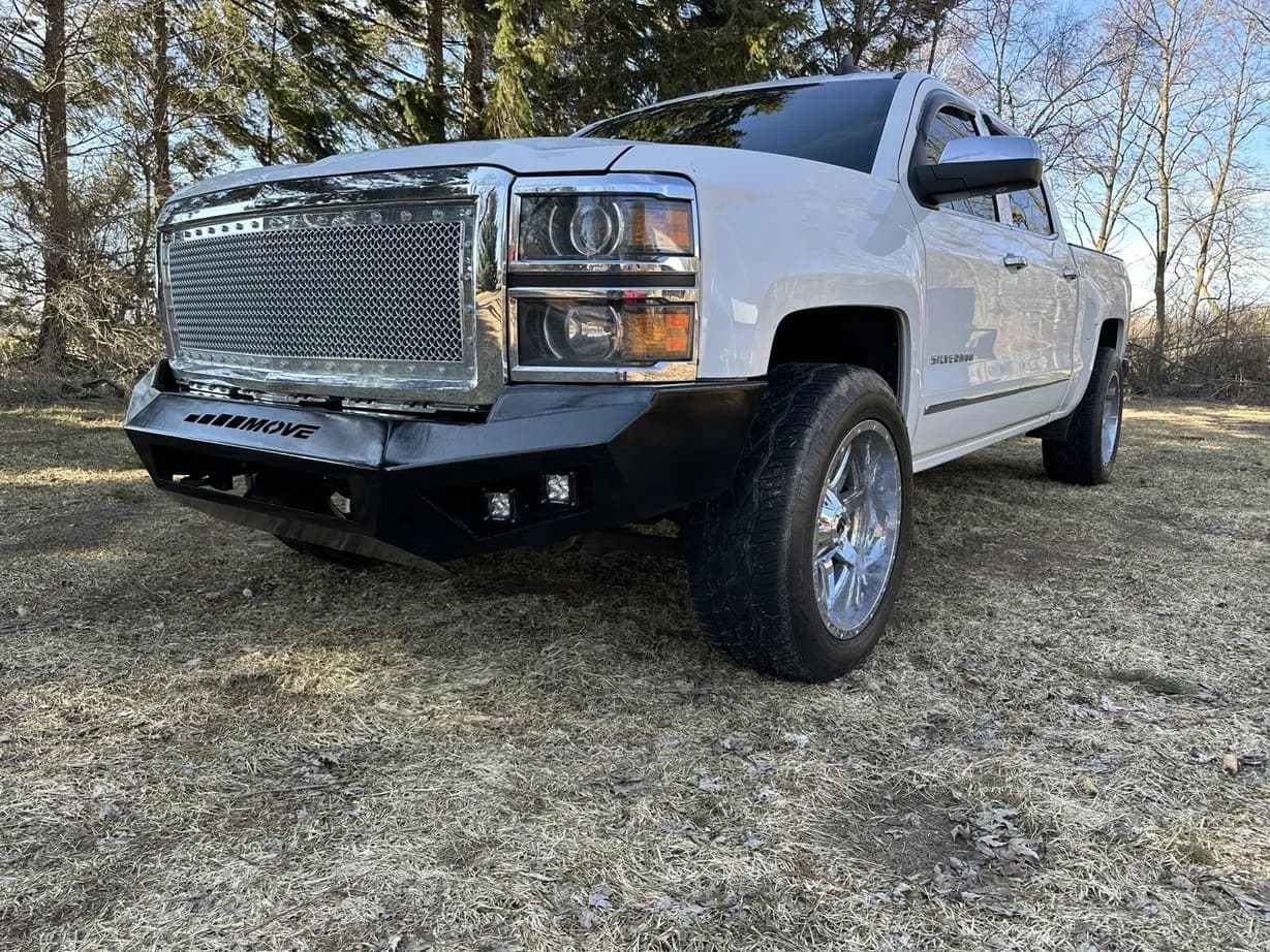 2015 Chevrolet Silverado 1500 LTZ, view