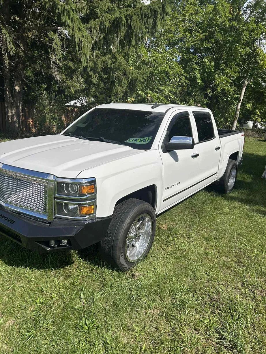 2015 Chevrolet Silverado 1500 LTZ, view