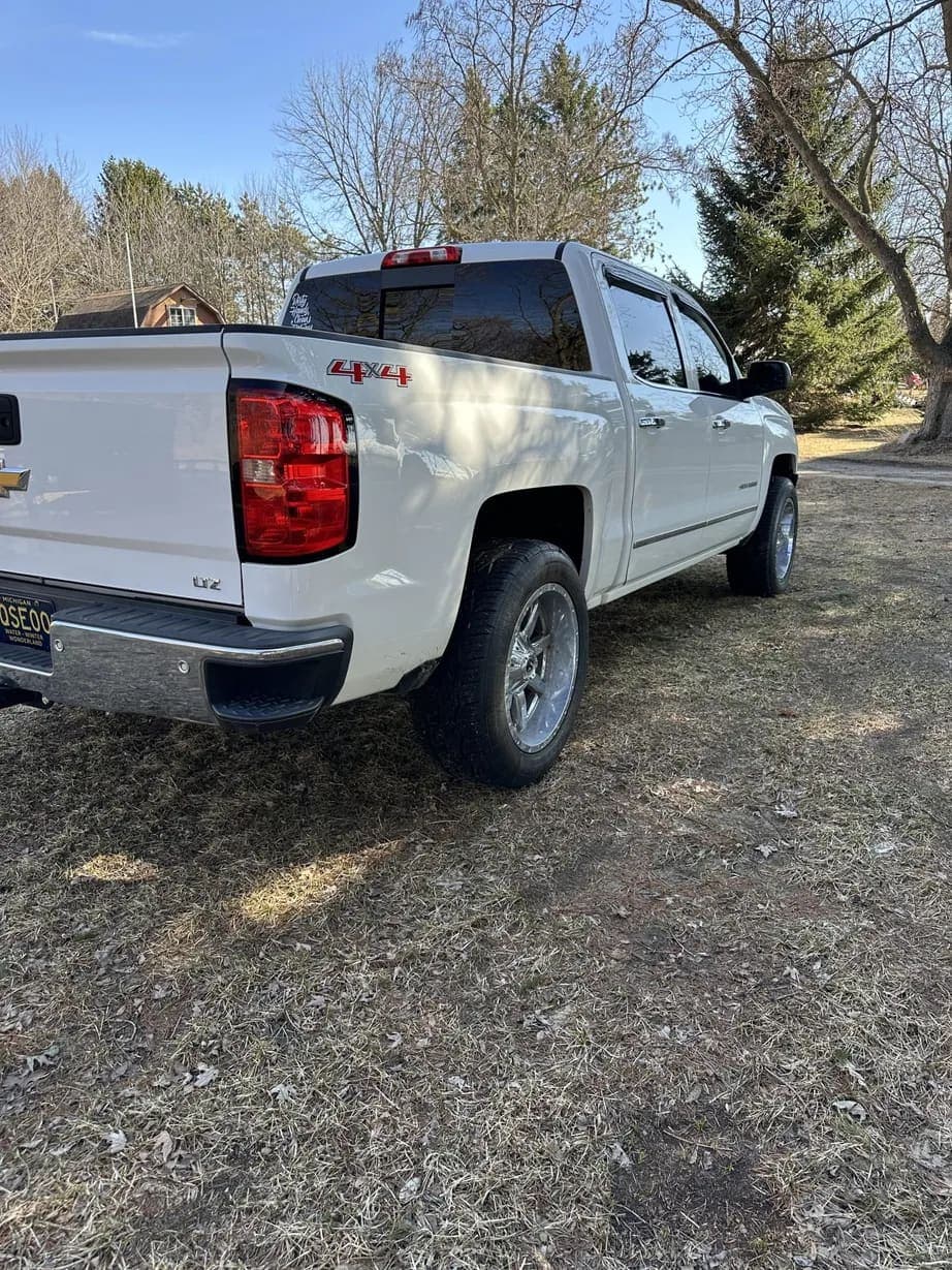 2015 Chevrolet Silverado 1500 LTZ, view