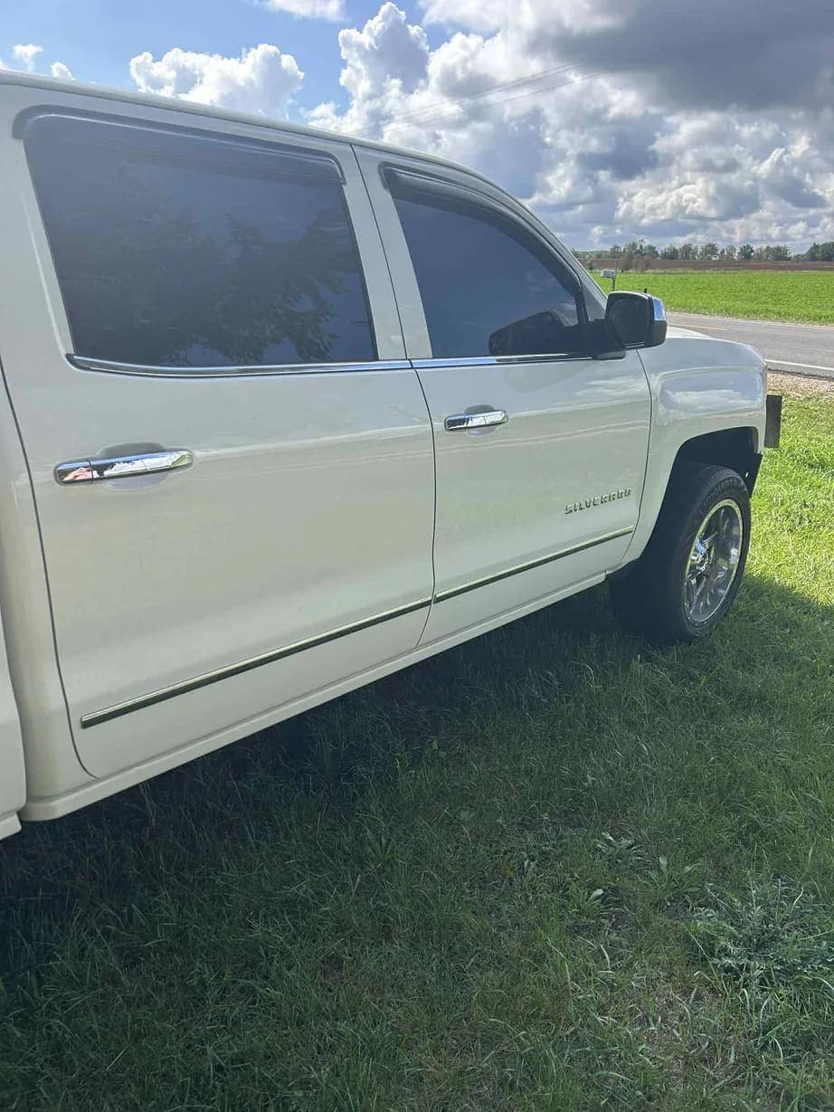 2015 Chevrolet Silverado 1500 LTZ, view