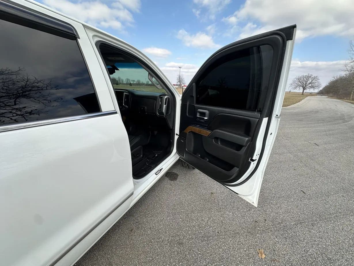 2015 Chevrolet Silverado 1500 LTZ, view