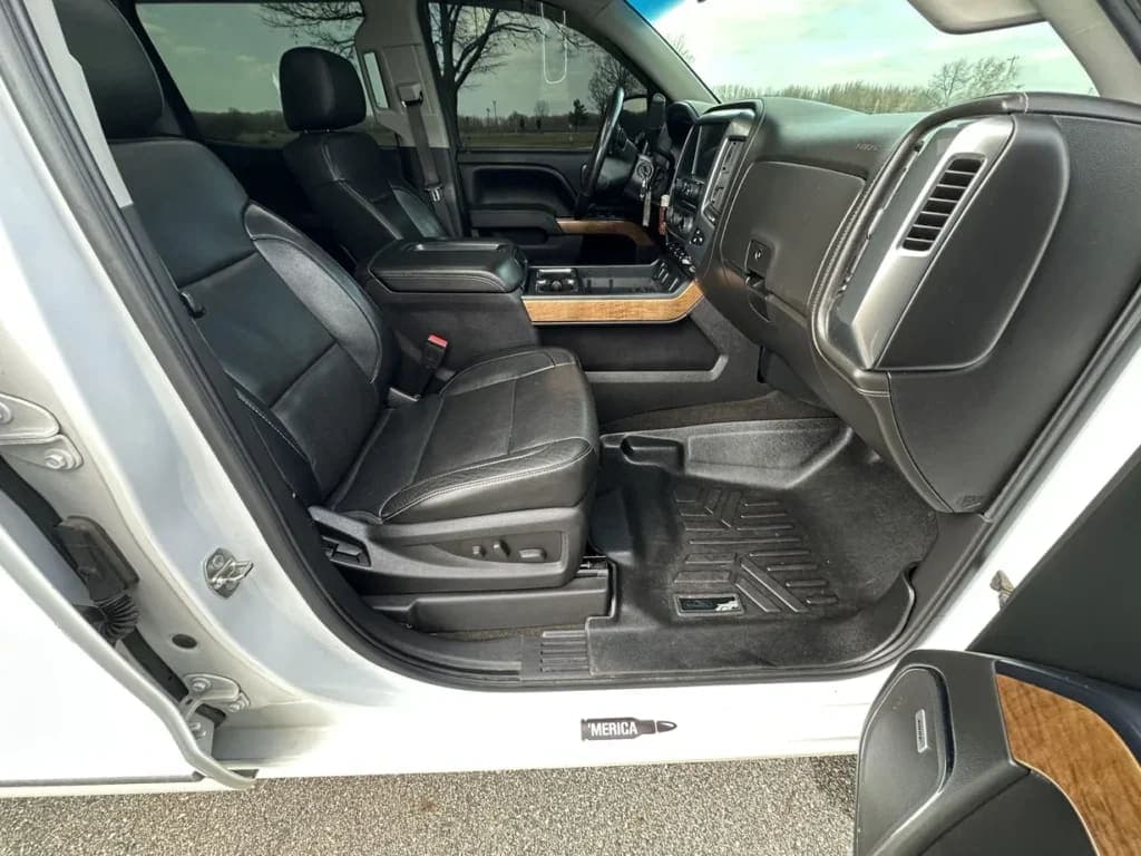 2015 Chevrolet Silverado 1500 LTZ, view