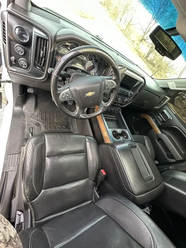 2015 Chevrolet Silverado 1500 LTZ, view