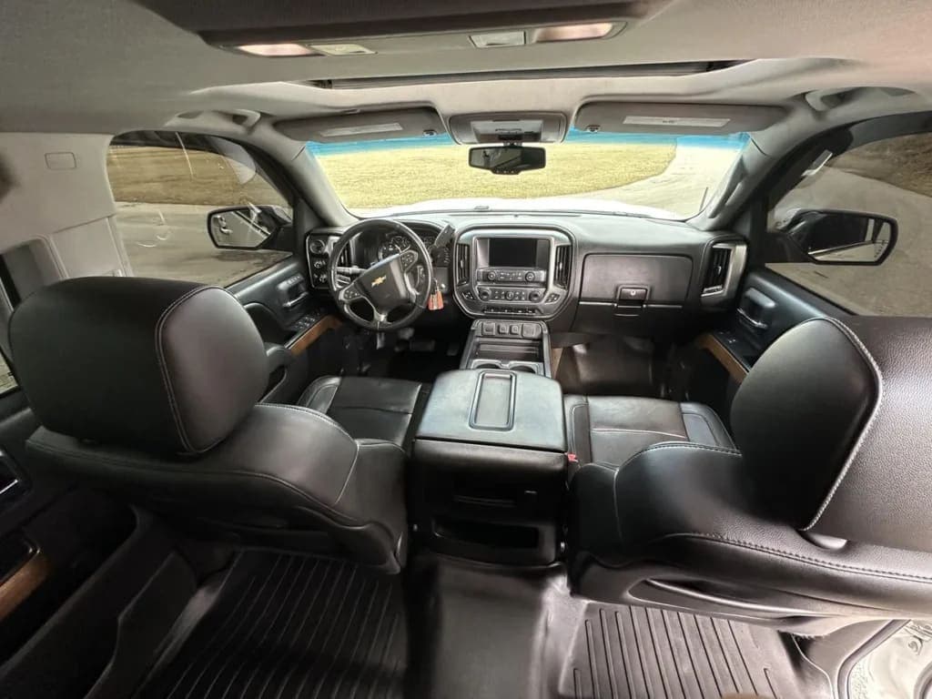 2015 Chevrolet Silverado 1500 LTZ, view
