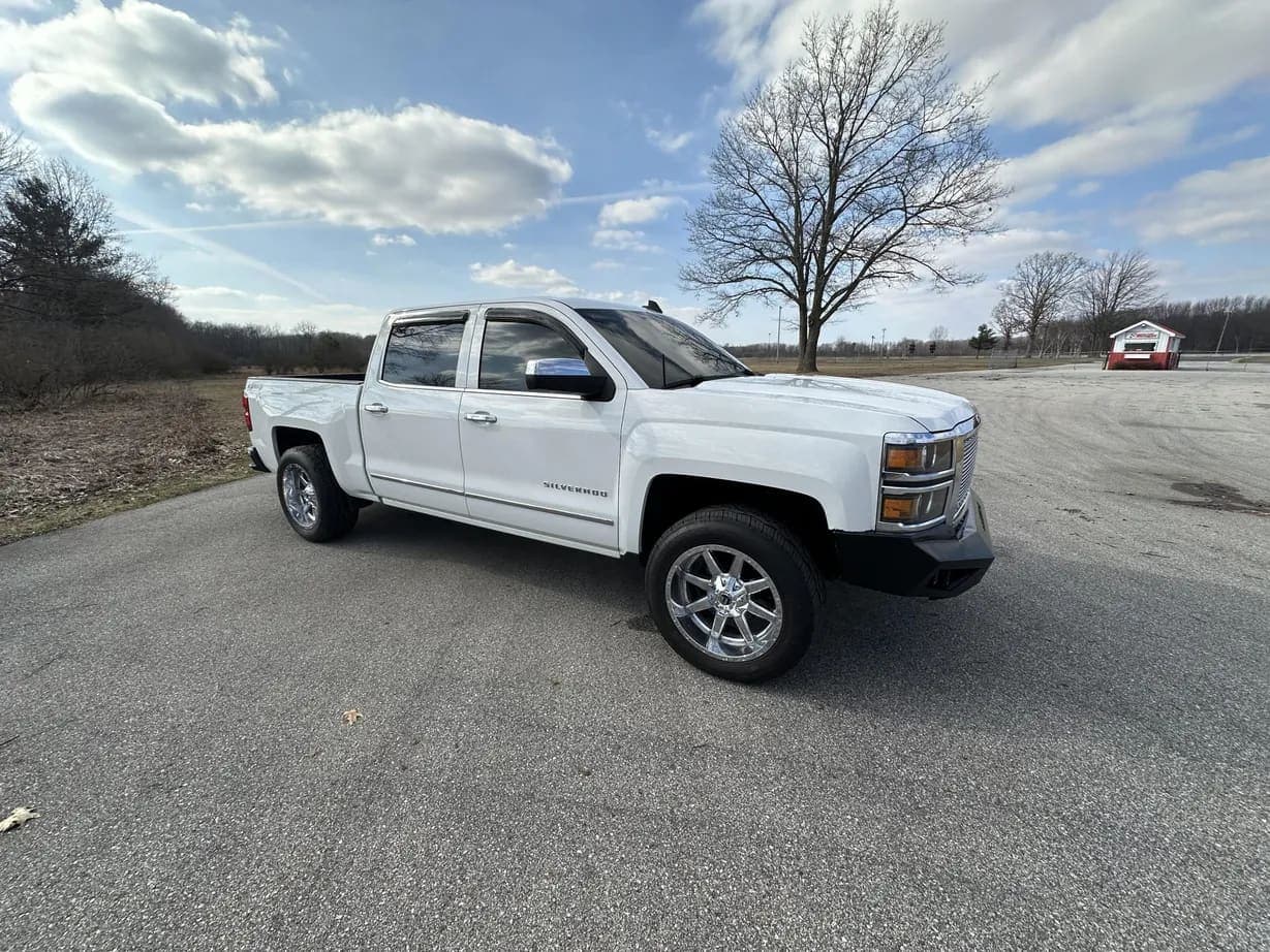 2015 Chevrolet Silverado 1500 LTZ, view