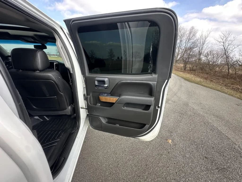 2015 Chevrolet Silverado 1500 LTZ, view