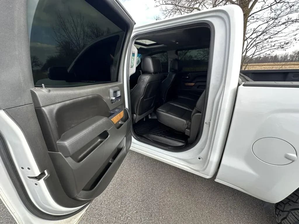2015 Chevrolet Silverado 1500 LTZ, view