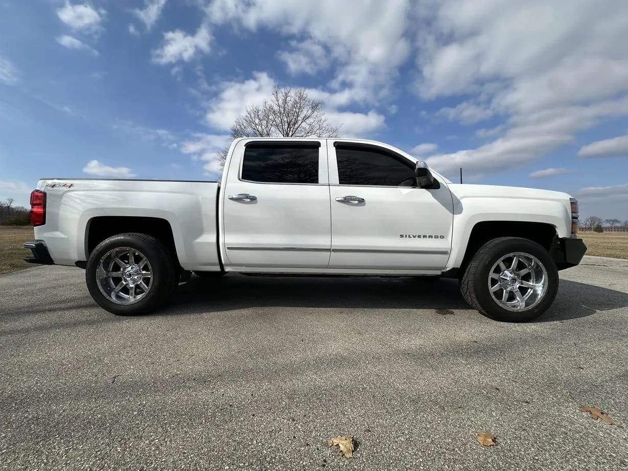2015 Chevrolet Silverado 1500 LTZ, view