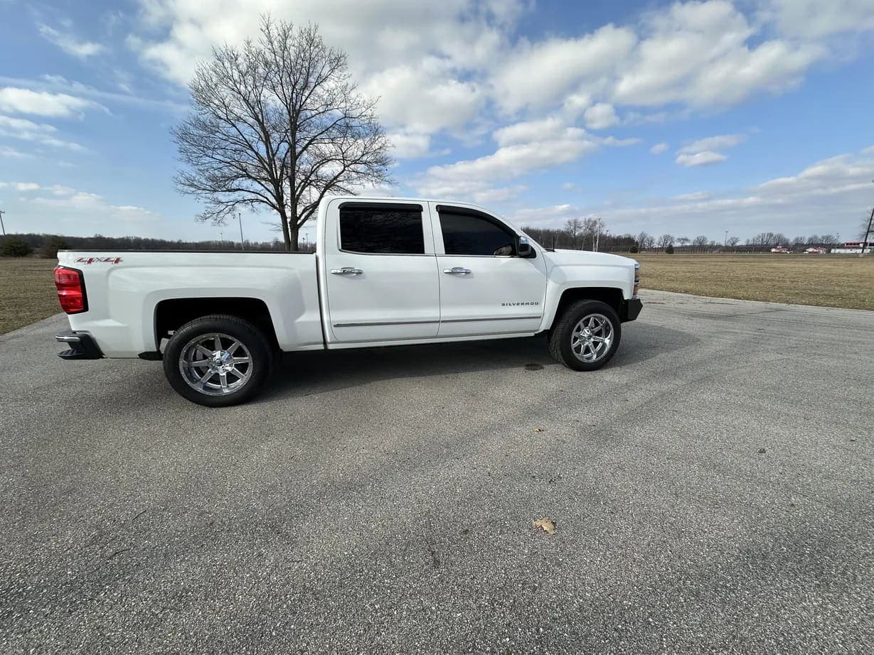 2015 Chevrolet Silverado 1500 LTZ, view