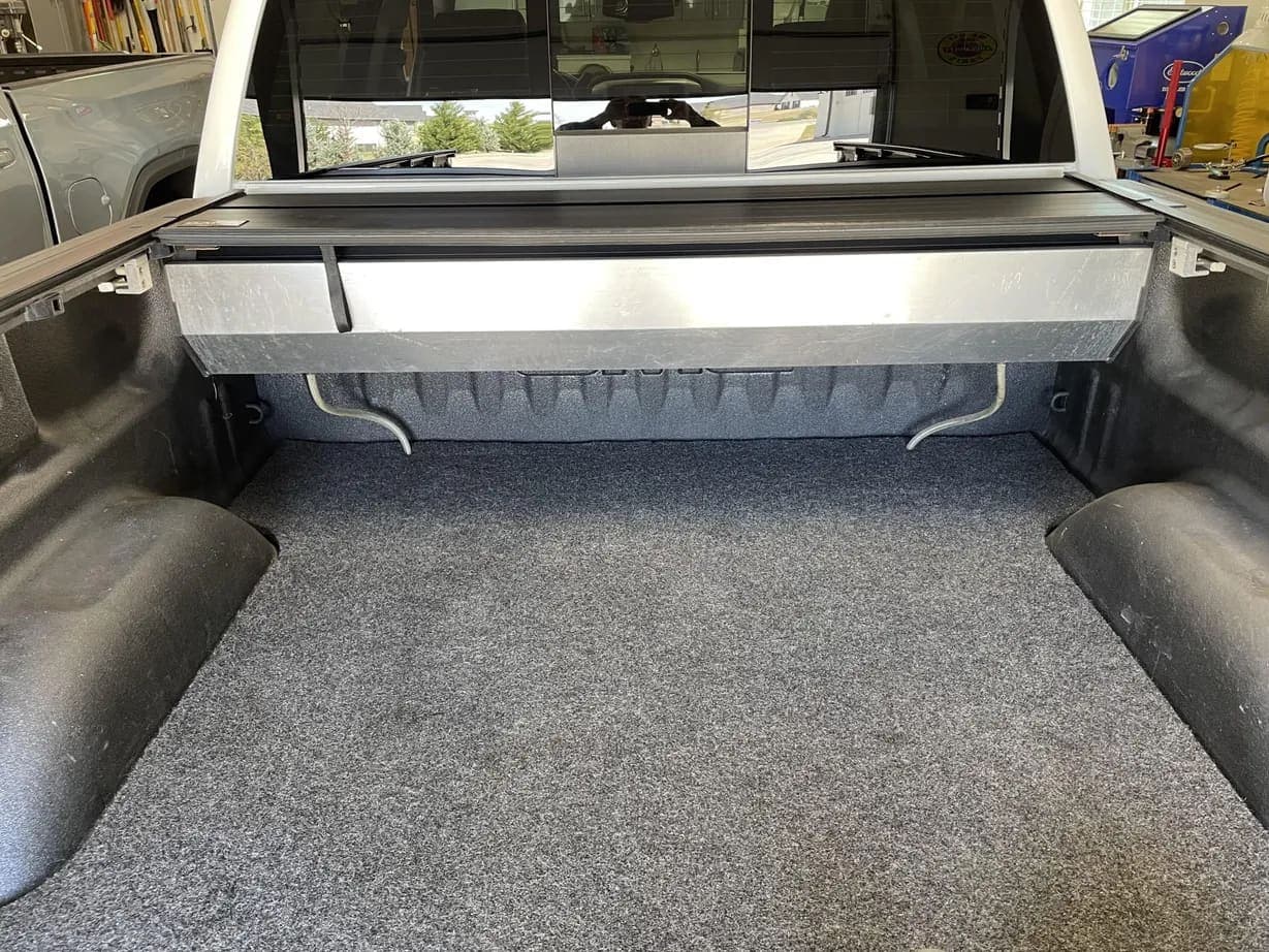 2017 GMC Sierra 1500 SLT Crew Cab, view