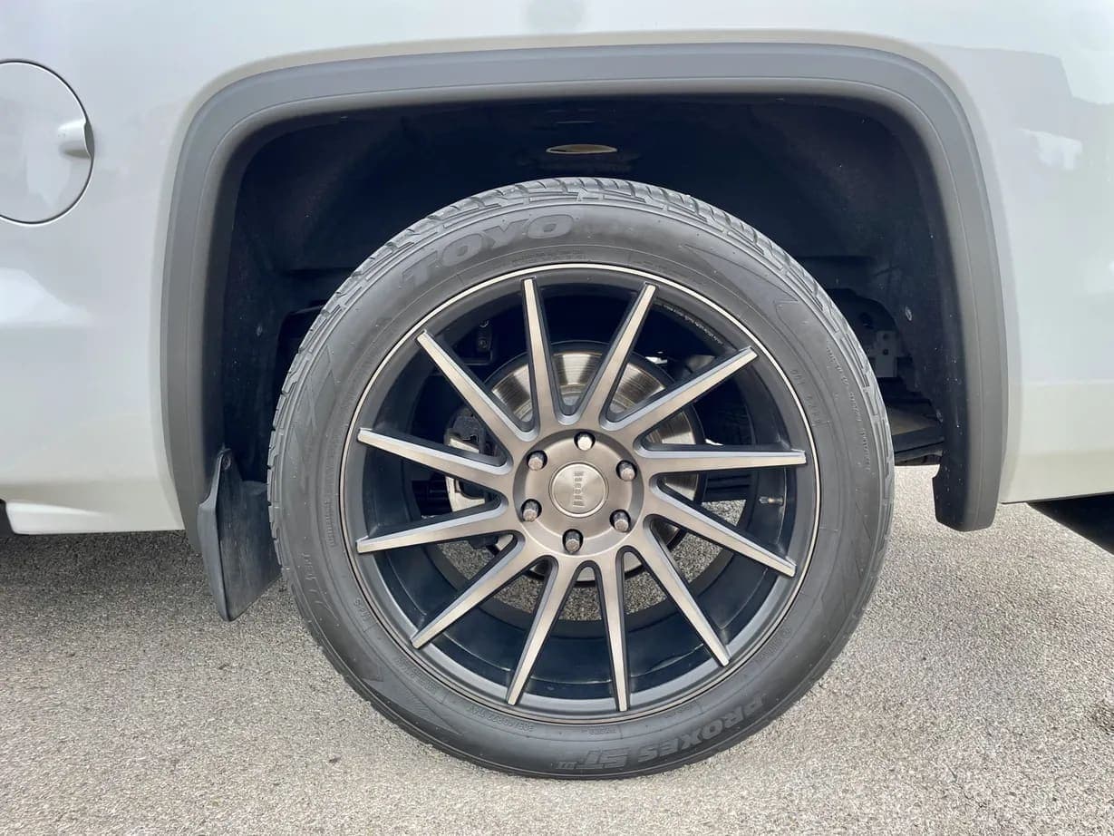 2017 GMC Sierra 1500 SLT Crew Cab, view