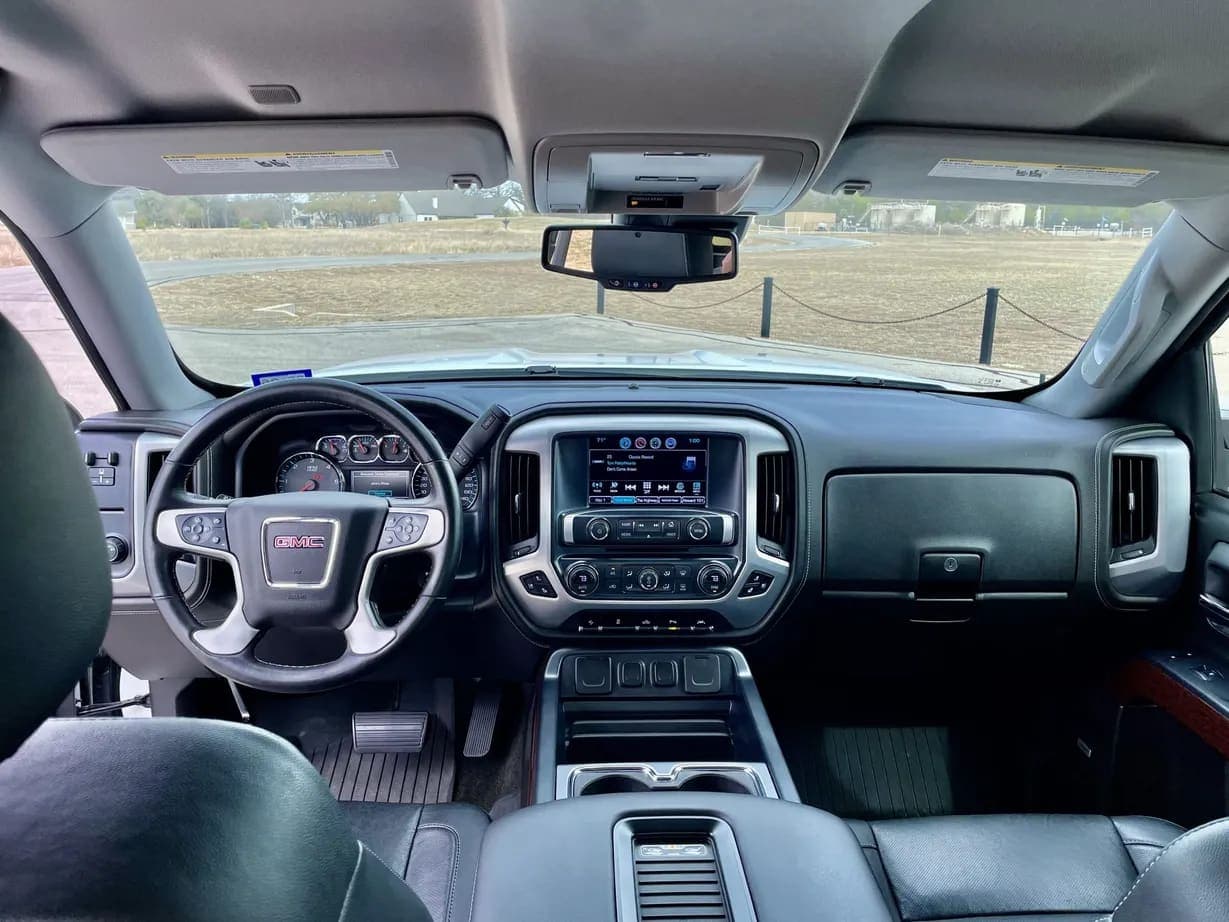 2017 GMC Sierra 1500 SLT Crew Cab, view