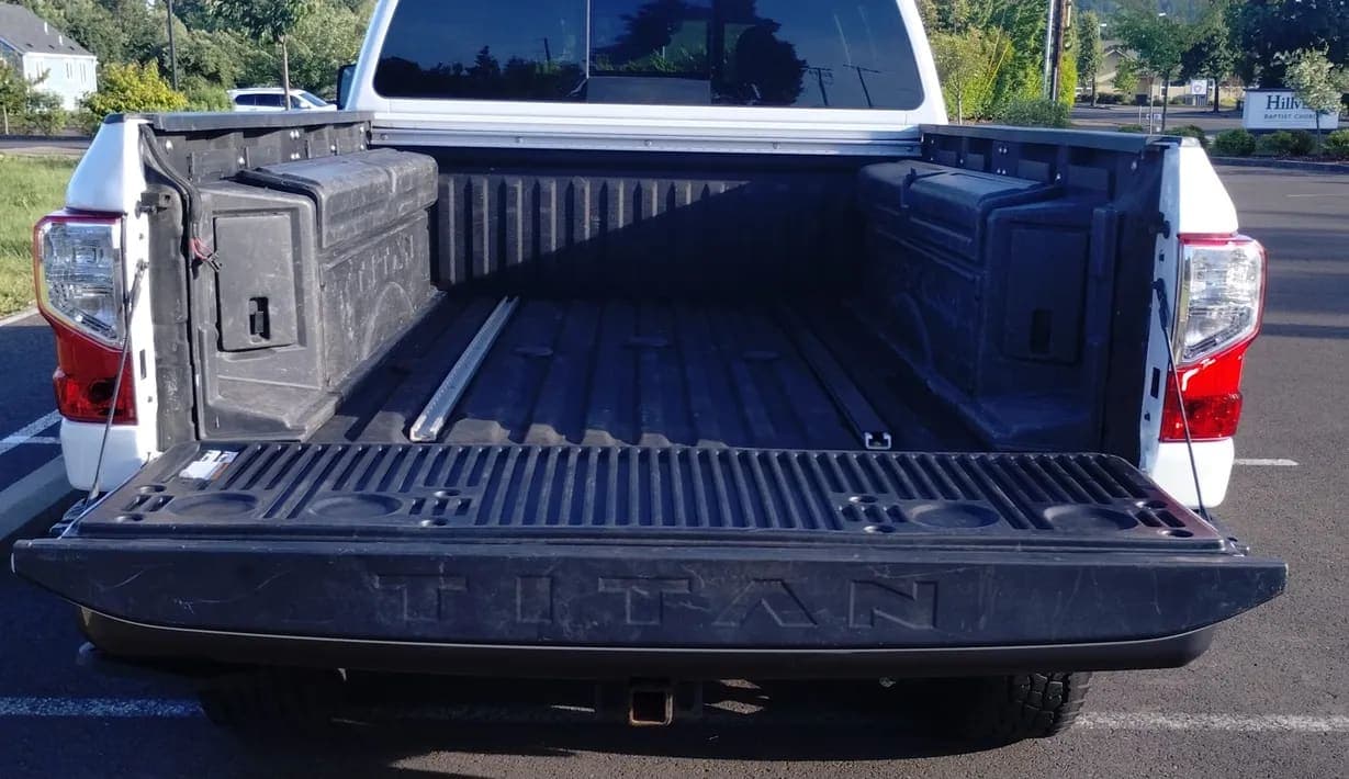2017 Nissan Titan XD Platinum Reserve, view
