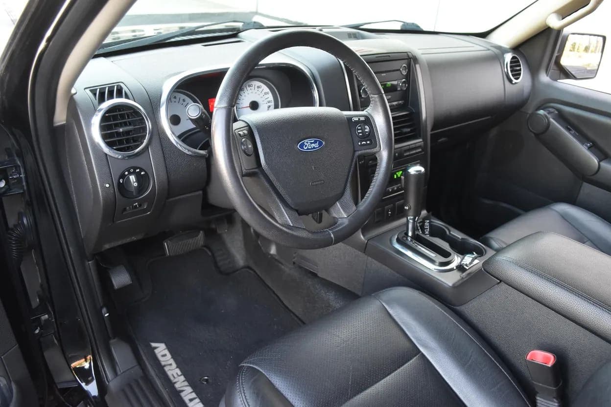 2008 Ford Explorer Sport Trac Limited, view