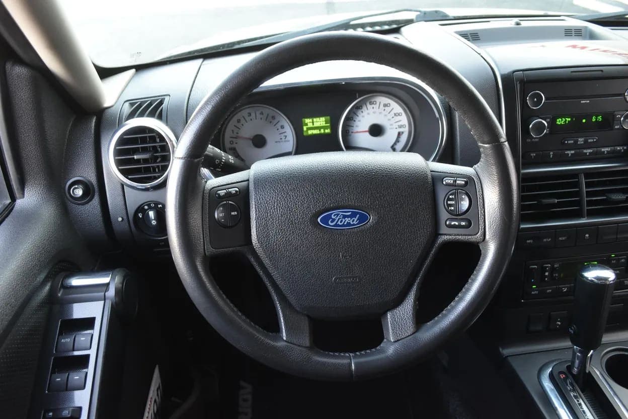 2008 Ford Explorer Sport Trac Limited, view