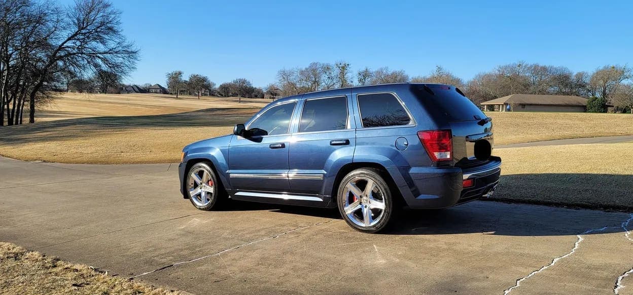 2009 Jeep Grand Cherokee SRT8, view