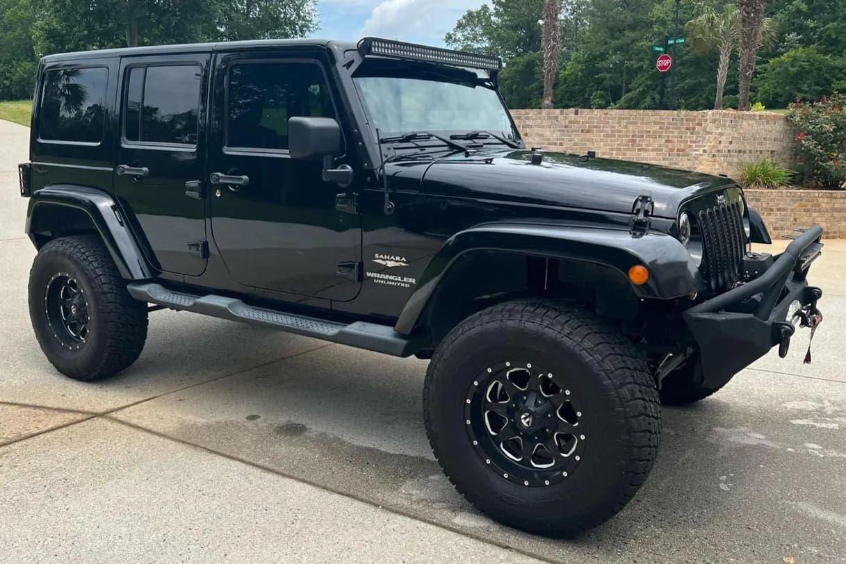 2013 Jeep Wrangler Unlimited Sahara, view