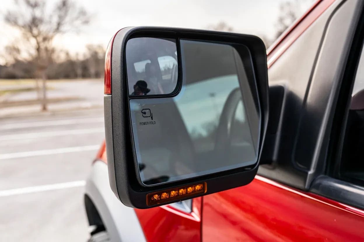 2014 Ford F-150 SVT Raptor Special Edition, view