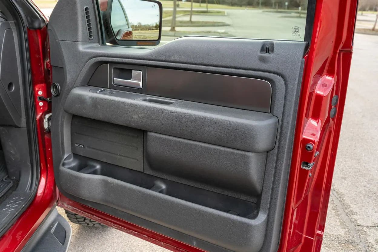 2014 Ford F-150 SVT Raptor Special Edition, view