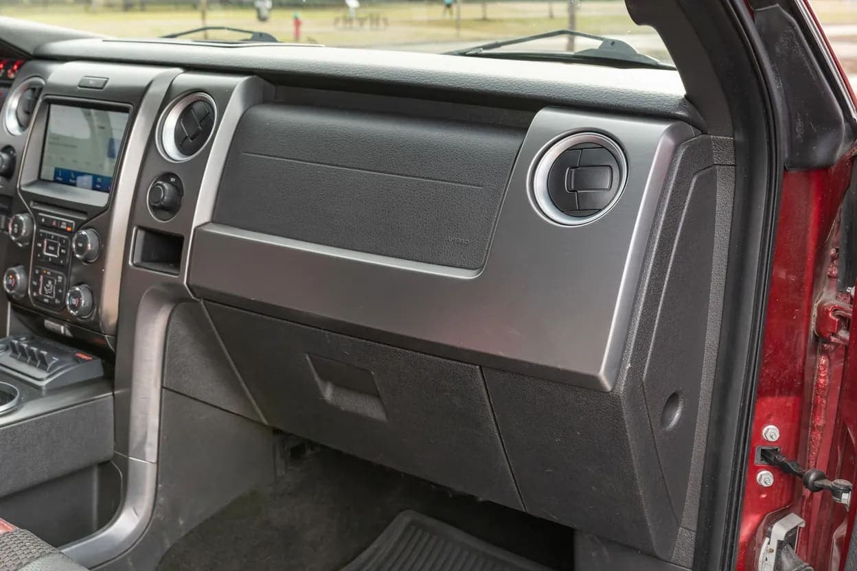 2014 Ford F-150 SVT Raptor Special Edition, view