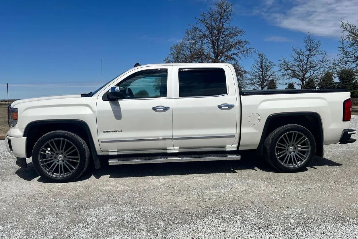 2014 GMC Sierra 1500 Denali, view