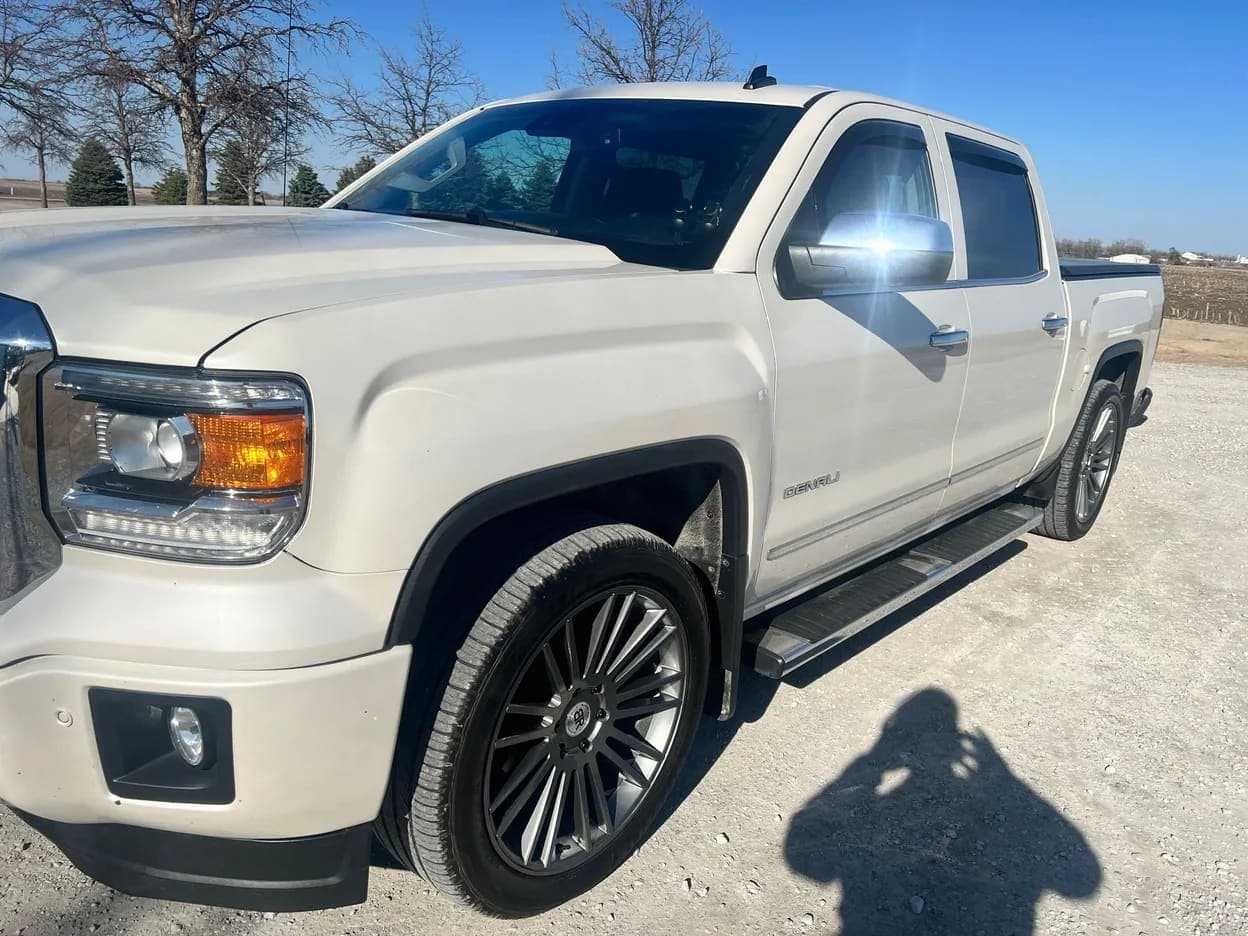2014 GMC Sierra 1500 Denali, view