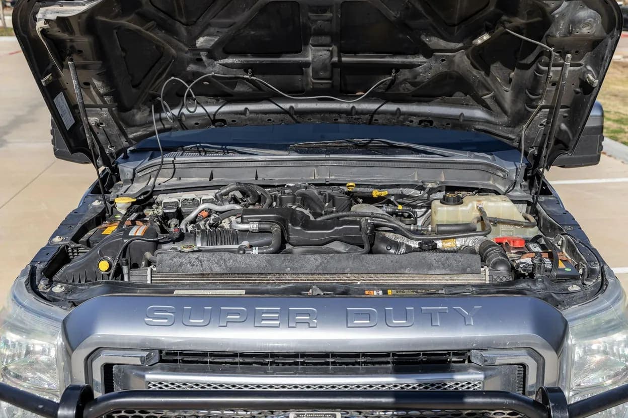 2015 Ford F-250 Super Duty Lariat, view