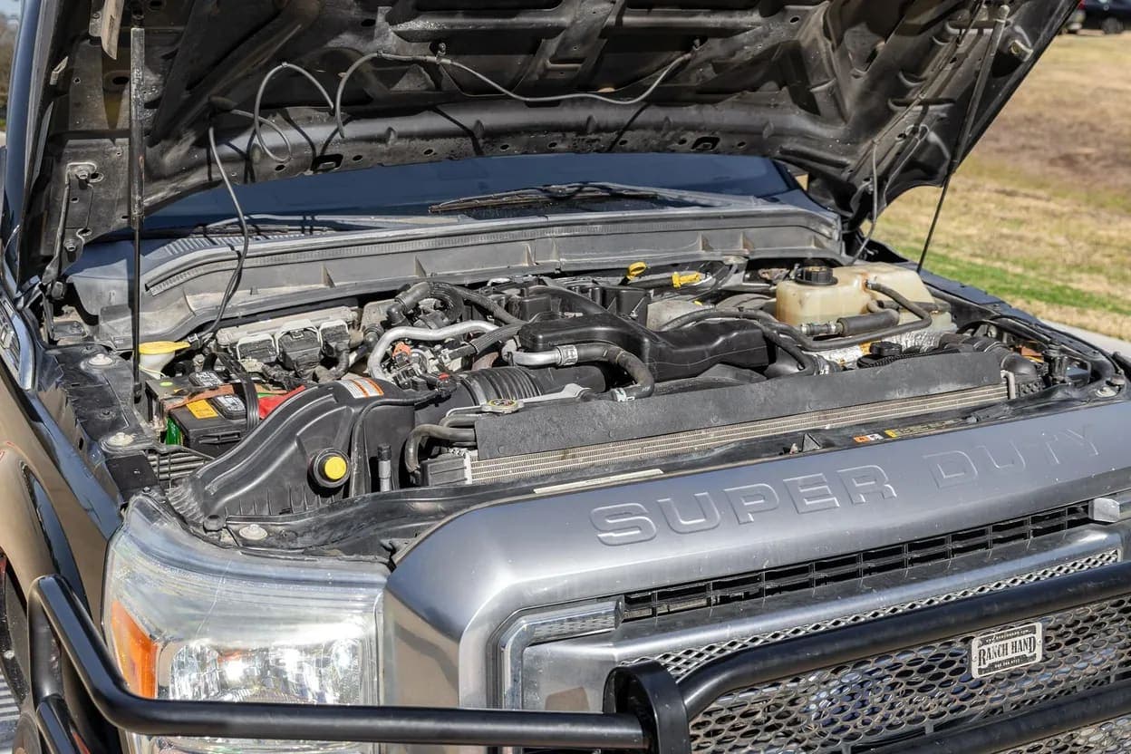 2015 Ford F-250 Super Duty Lariat, view