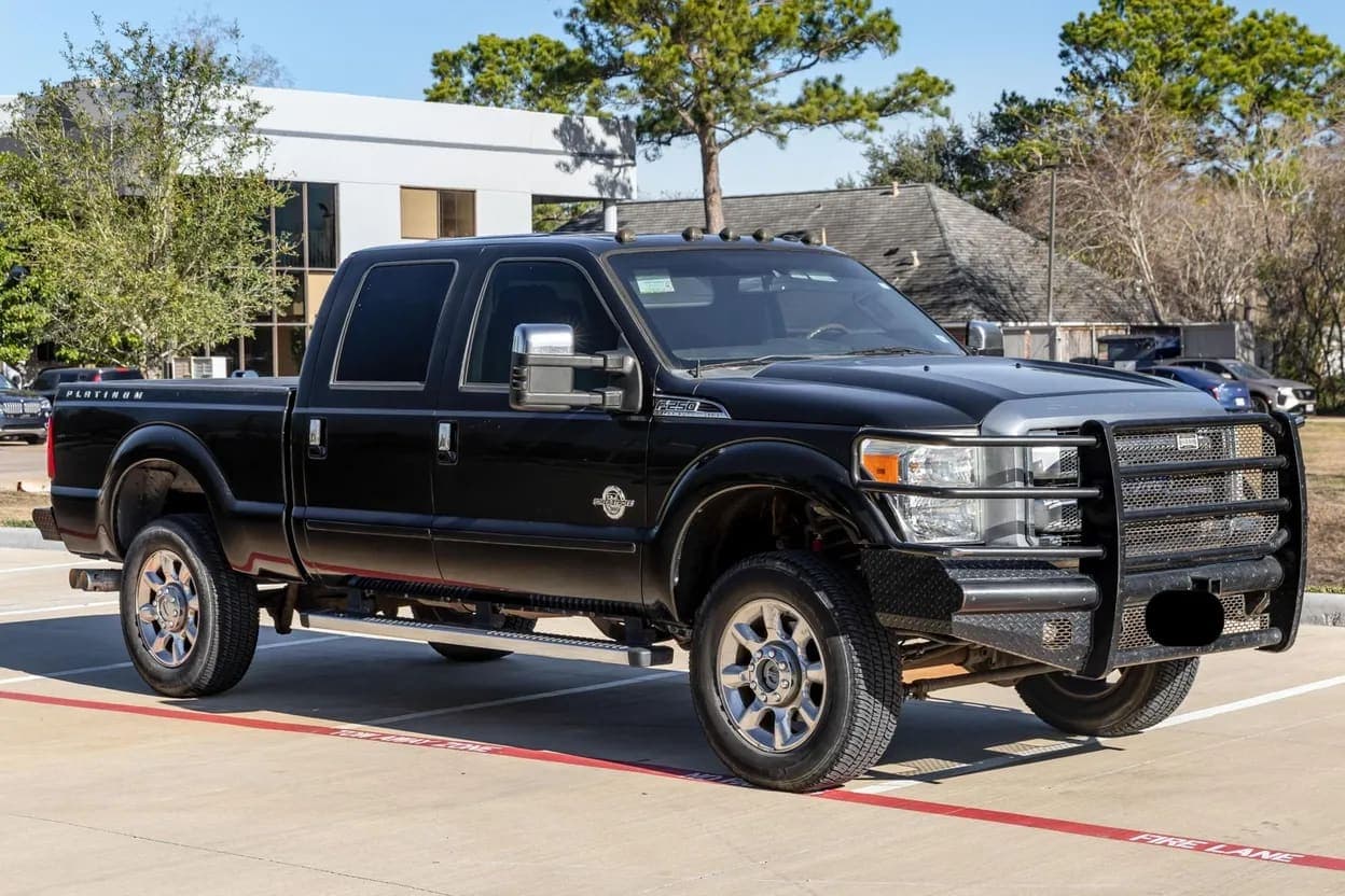 2015 Ford F-250 Super Duty Lariat, view
