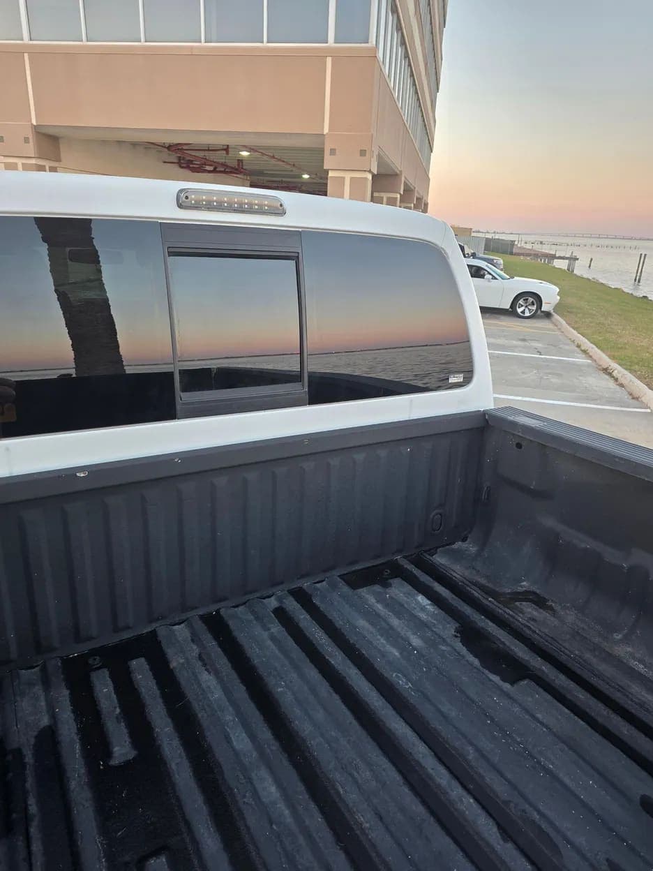 2015 Ford F-350 Super Duty Lariat, view