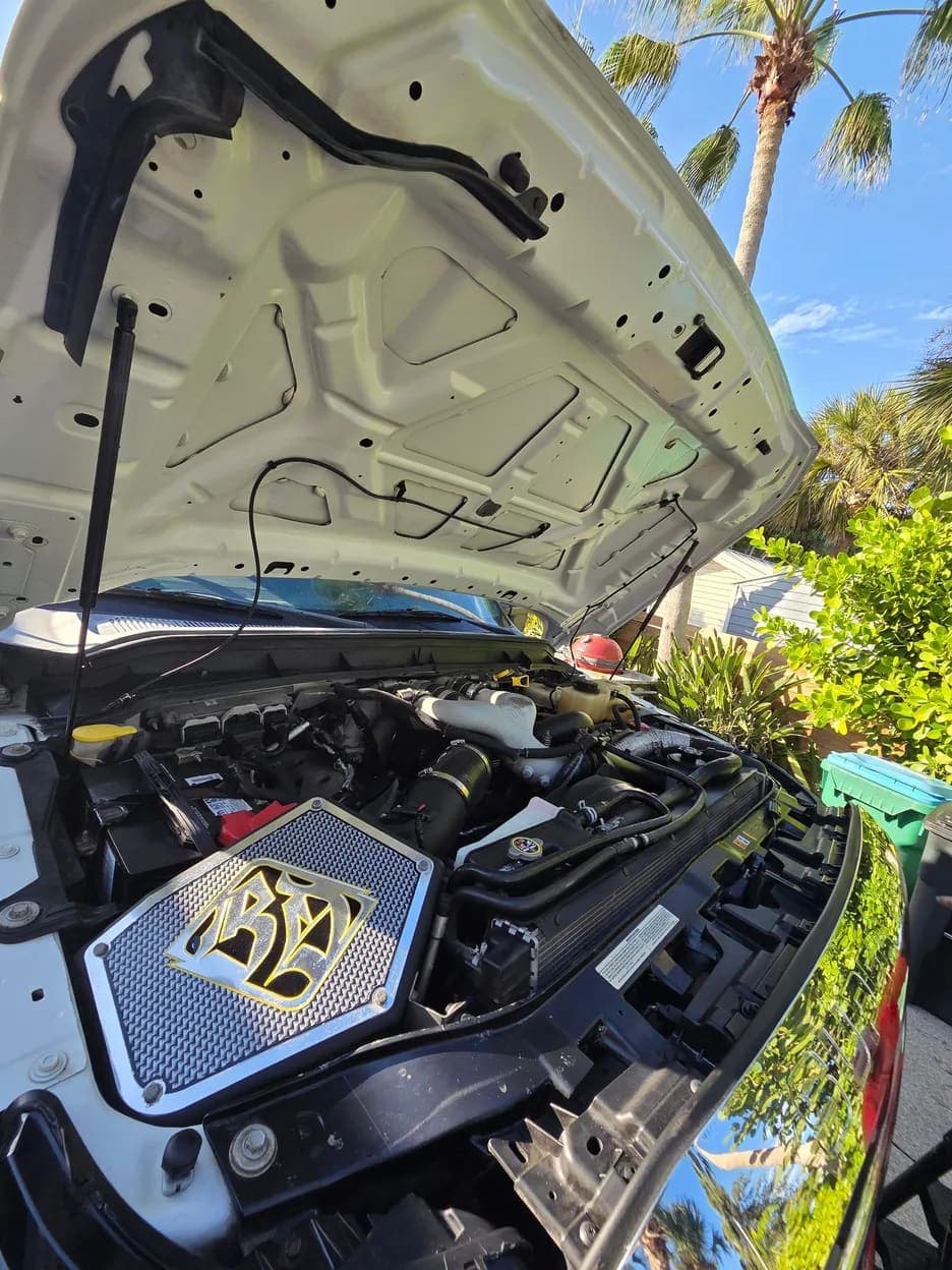 2015 Ford F-350 Super Duty Lariat, view