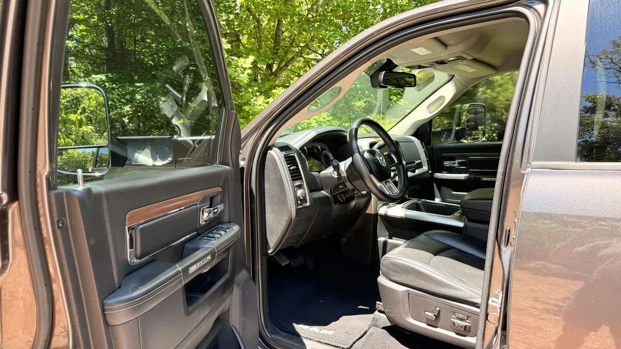 2016 Ram 2500 Laramie Mega Cab, view